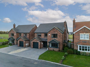 Photo 10- click for photo gallery